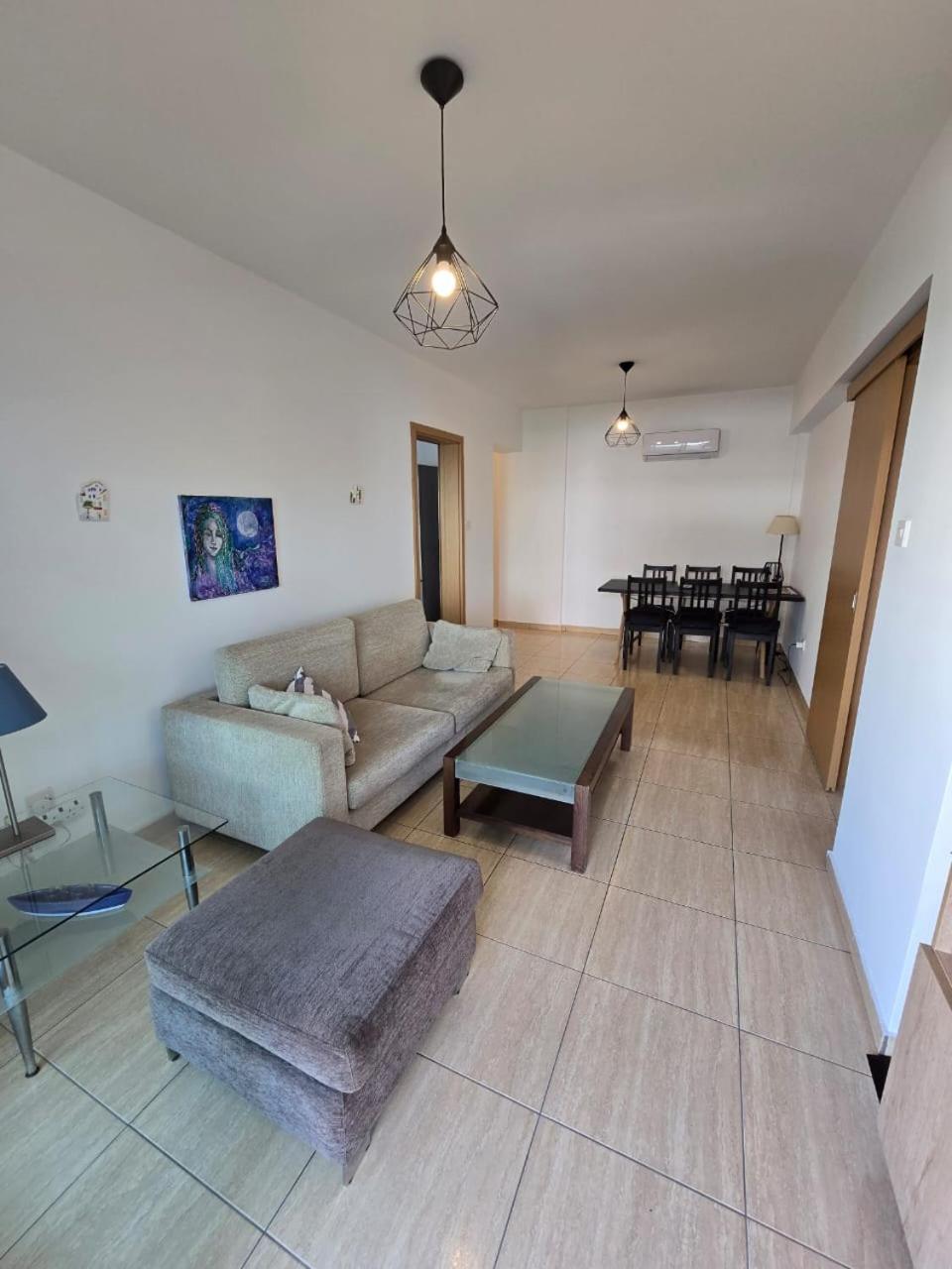 Carisa Downtown With Rooftop Pool لارنكا المظهر الخارجي الصورة