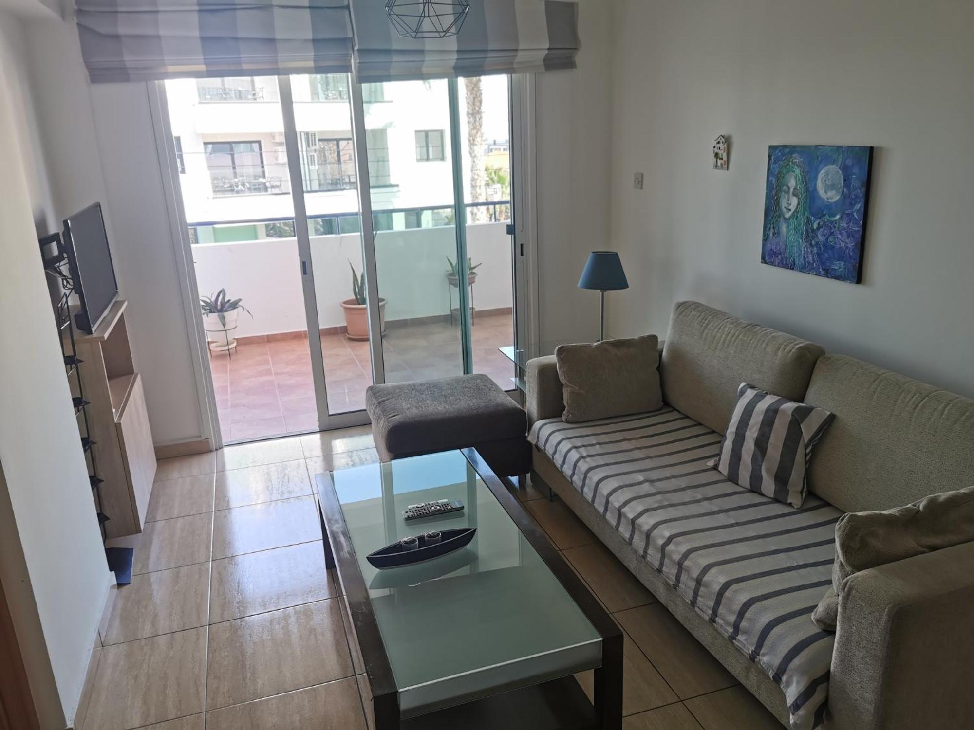 Carisa Downtown With Rooftop Pool لارنكا المظهر الخارجي الصورة