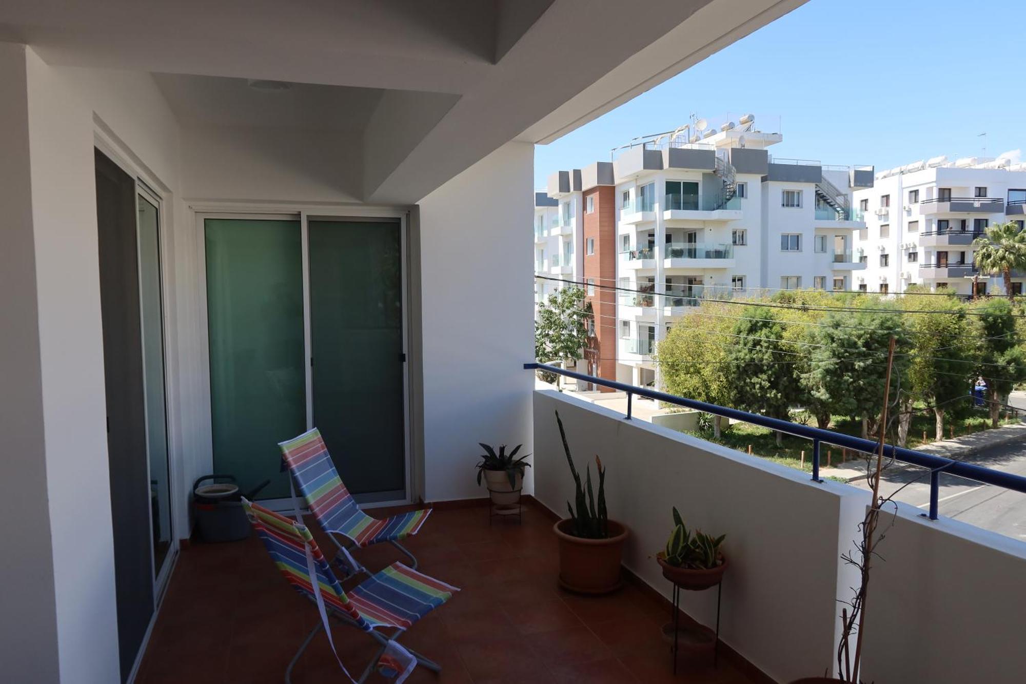 Carisa Downtown With Rooftop Pool لارنكا المظهر الخارجي الصورة